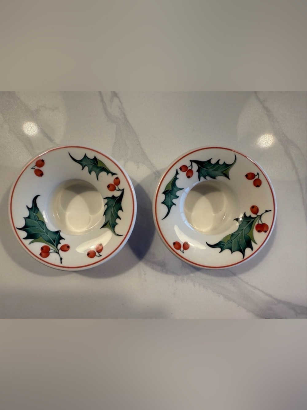 Villeroy & Boch Christmas Berries
Mistletoe Tea Light 2 Candle Holders